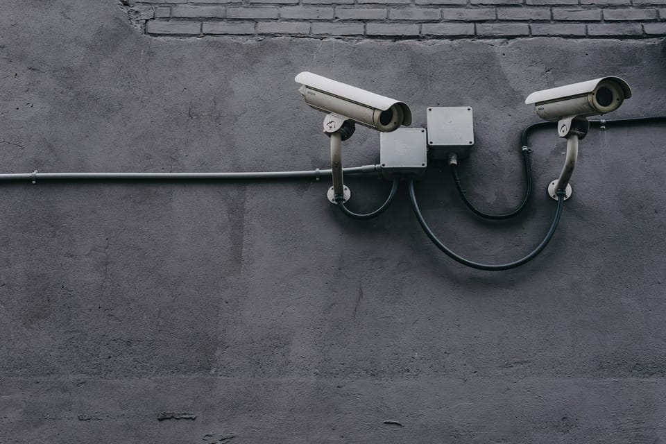 Quick Tip: Find Out Where People Are Stealing Your Photos and Bandwidth